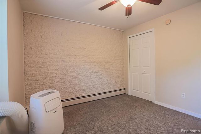 119 Floral Avenue, Mount Clemens, MI 48043