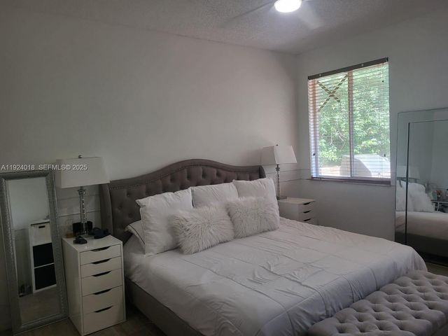 1368 Majesty Ter 1368, Weston, FL 33327