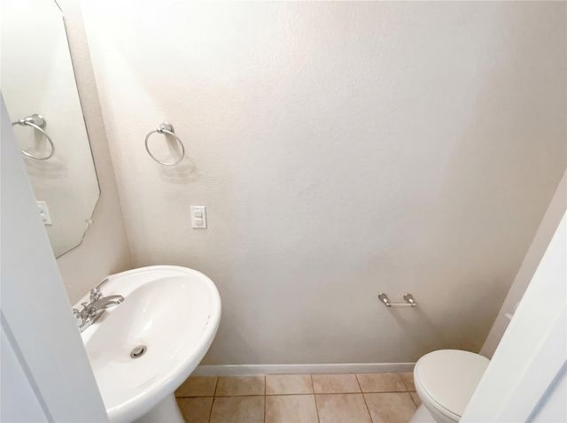 2880 Donnell DR 503, Round Rock, TX 78664