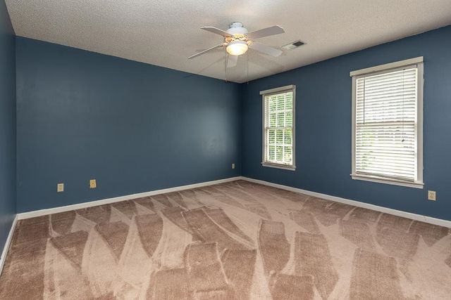780 AUTUMN WINDS DR, Collierville, TN 38017