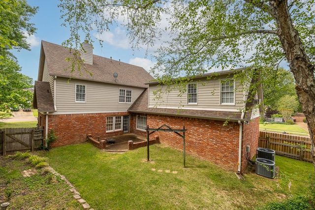 780 AUTUMN WINDS DR, Collierville, TN 38017