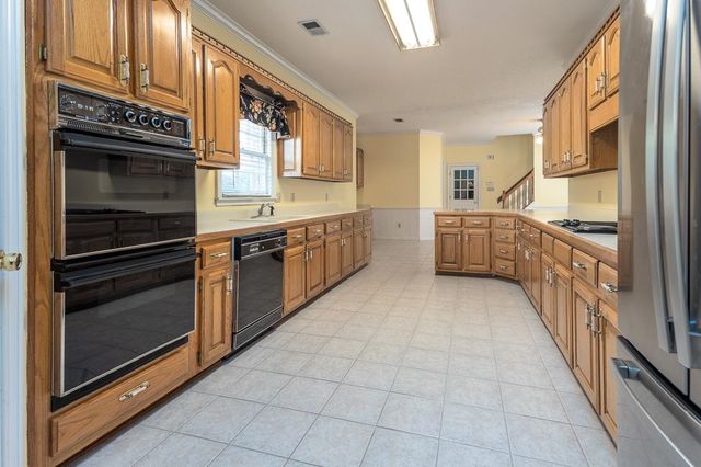 780 AUTUMN WINDS DR, Collierville, TN 38017