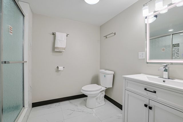 5955 S Whipple Street, Chicago, IL 60629