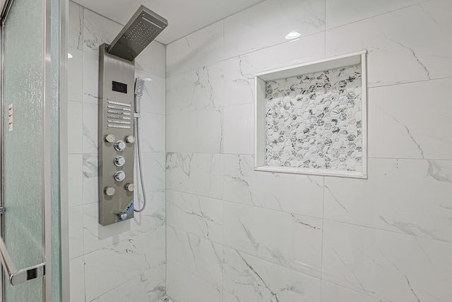 5955 S Whipple Street, Chicago, IL 60629