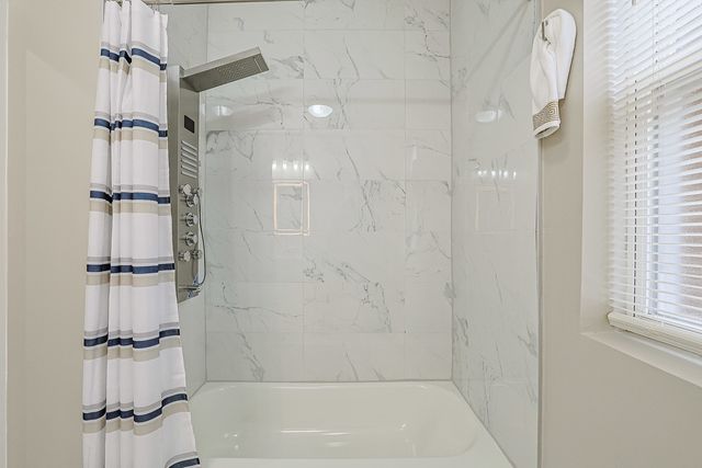 5955 S Whipple Street, Chicago, IL 60629