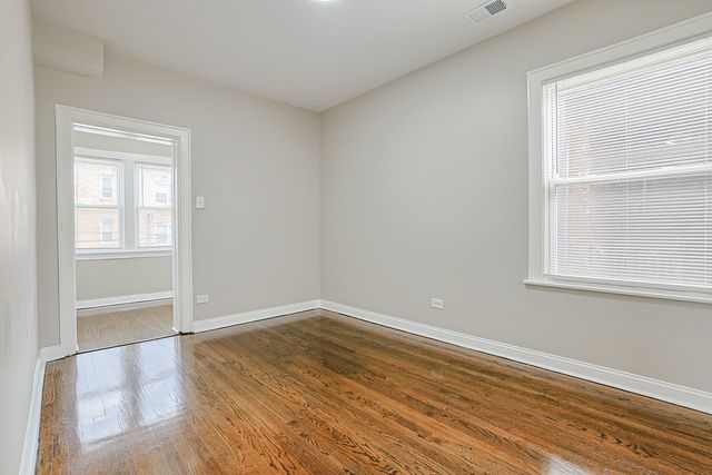 5955 S Whipple Street, Chicago, IL 60629