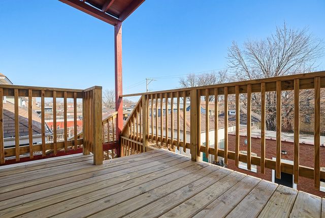 5955 S Whipple Street, Chicago, IL 60629