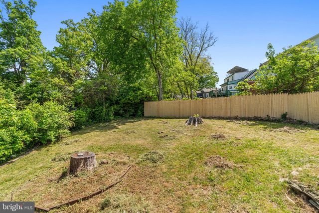 7001 ASPEN AVE, Takoma Park, MD 20912