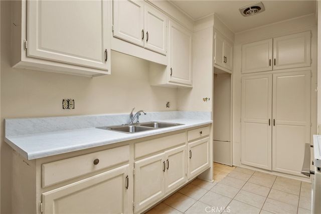 2103 Ronda Granada U, Laguna Woods, CA 92637