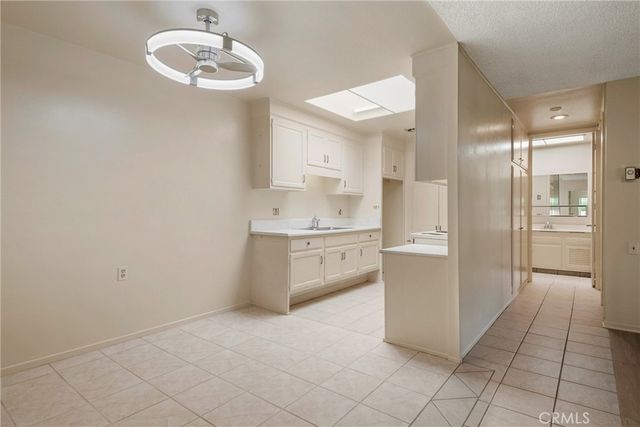 2103 Ronda Granada U, Laguna Woods, CA 92637