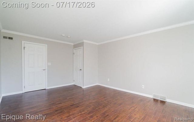 44467 Savery Drive 117, Canton Charter Township, MI 48187
