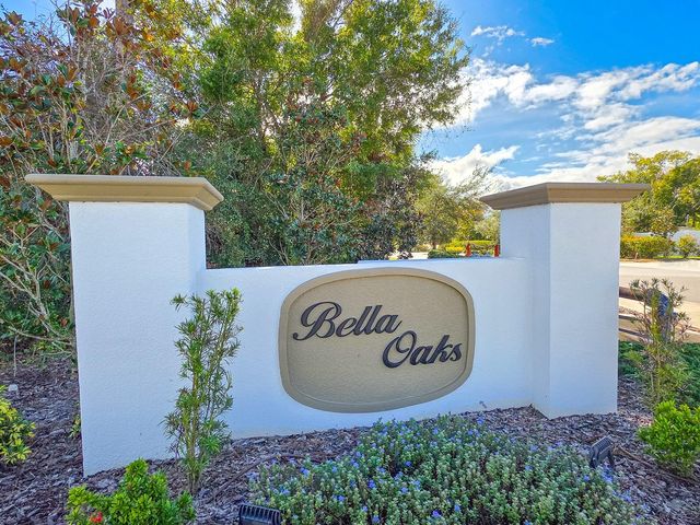 1 BELLA LAGO CIRCLE, Port Orange, FL 32129