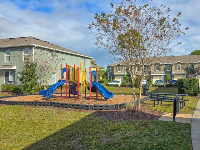 1 BELLA LAGO CIRCLE, Port Orange, FL 32129