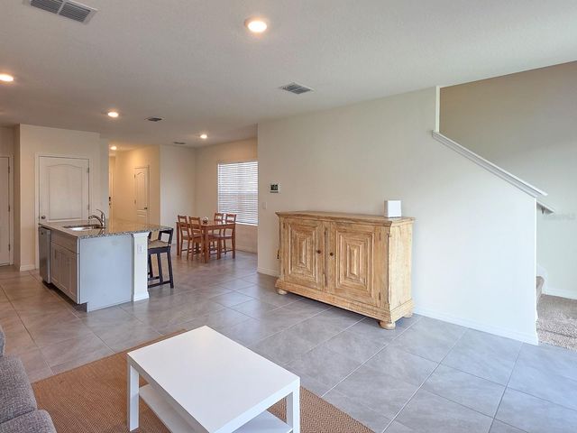 1 BELLA LAGO CIRCLE, Port Orange, FL 32129