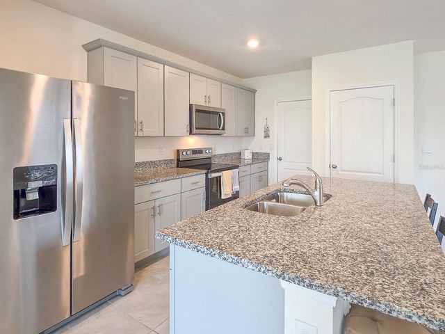 1 BELLA LAGO CIRCLE, Port Orange, FL 32129