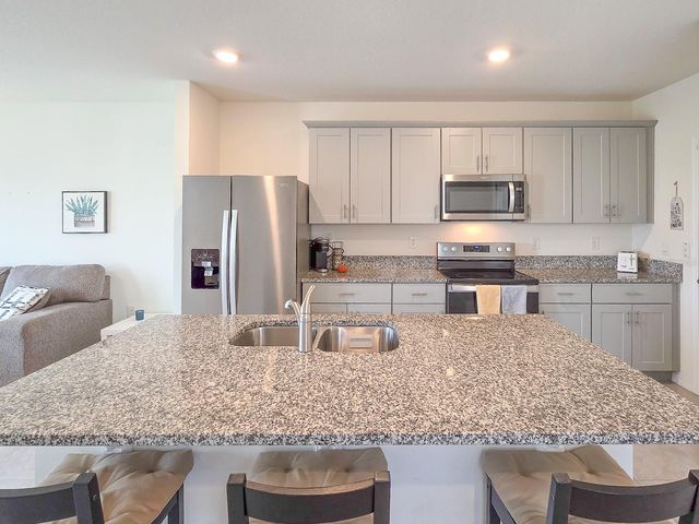 1 BELLA LAGO CIRCLE, Port Orange, FL 32129