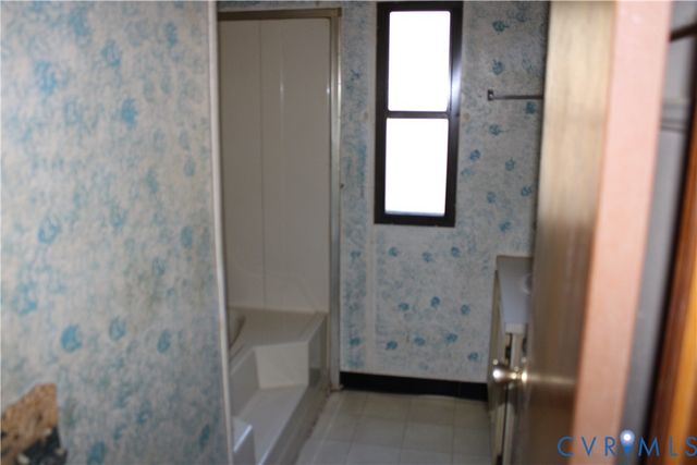 9121 Samaria Ln, Providence Forge, VA 23140