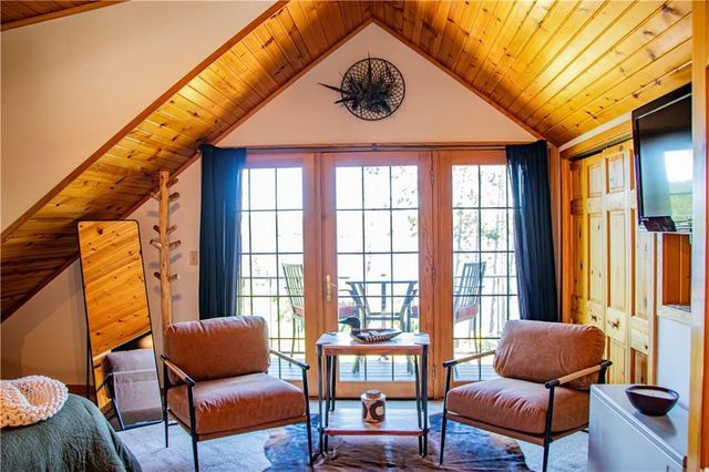 E20160 Greens Landing Road, Augusta, WI 54722