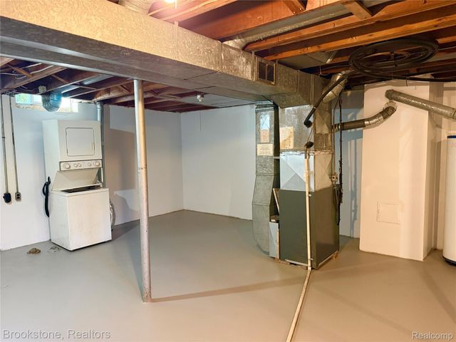 8401 18 Mile Road 29, Sterling Heights, MI 48313