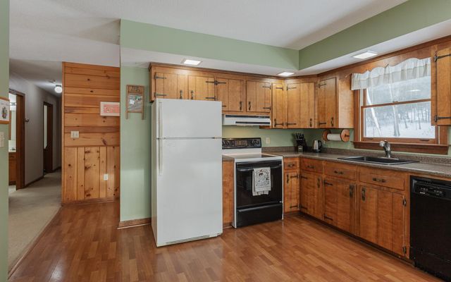 521 County Road, Walpole, NH 03608