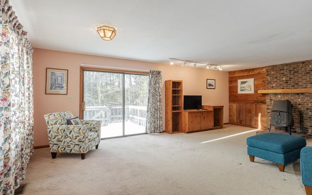 521 County Road, Walpole, NH 03608