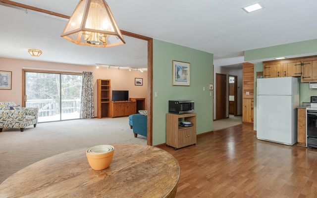 521 County Road, Walpole, NH 03608