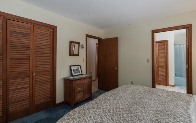 521 County Road, Walpole, NH 03608