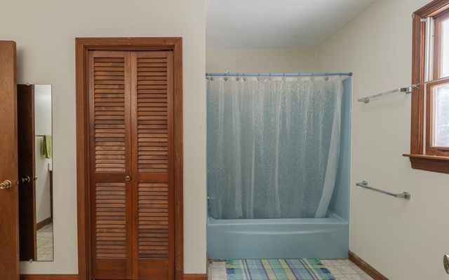 521 County Road, Walpole, NH 03608