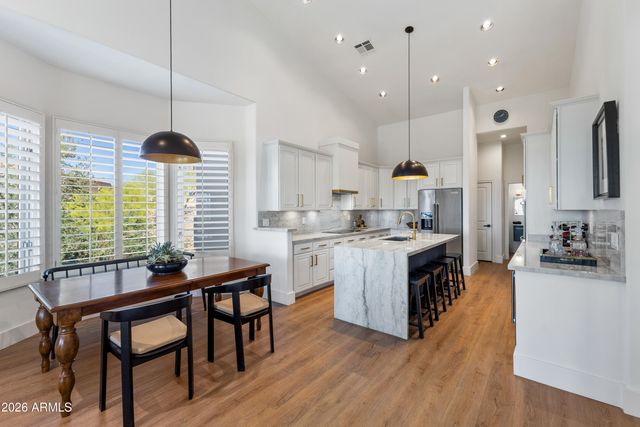 1455 E VICTOR HUGO Avenue, Phoenix, AZ 85022