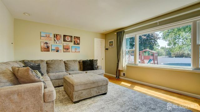22 Columbia Road, Old Bridge, NJ 08859