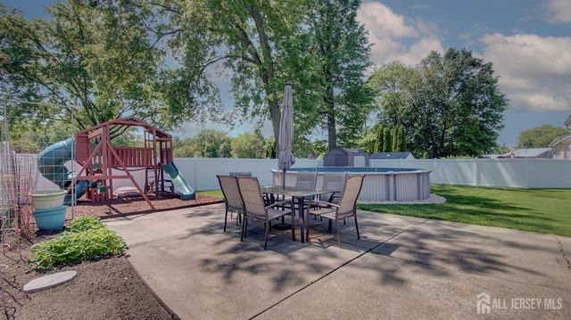 22 Columbia Road, Old Bridge, NJ 08859