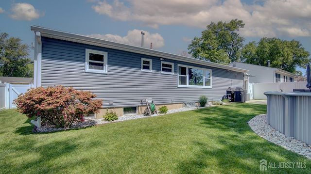 22 Columbia Road, Old Bridge, NJ 08859