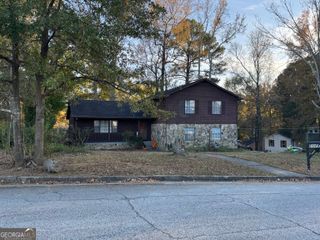 3145 Deerfield Way, Rex, GA 30273