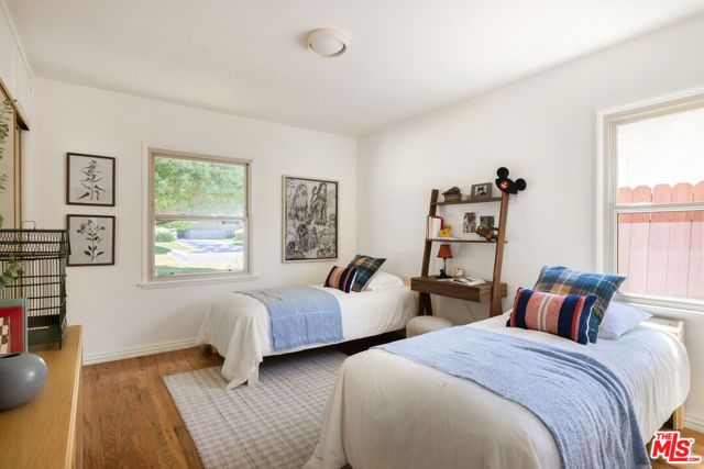 10251 Odell Avenue, Sunland (los Angeles), CA 91040