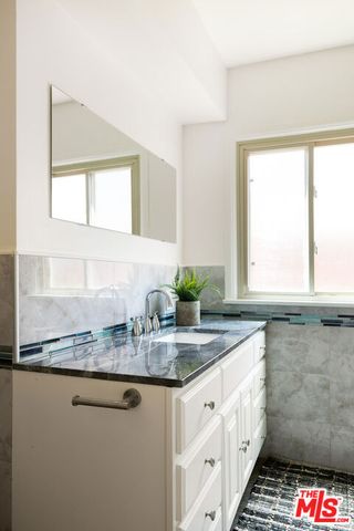 10251 Odell Avenue, Sunland (los Angeles), CA 91040