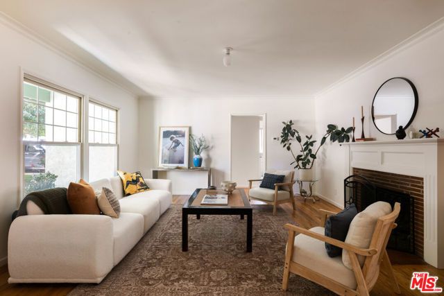 10251 Odell Avenue, Sunland (los Angeles), CA 91040