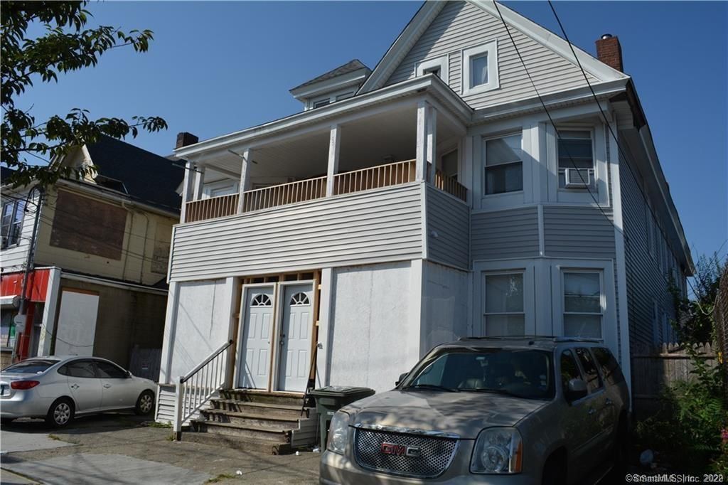 385 Park Avenue 2, Bridgeport, CT 06604