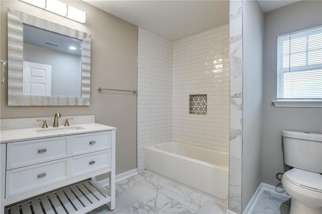 3243 Buckskin Drive, Dallas, TX 75241