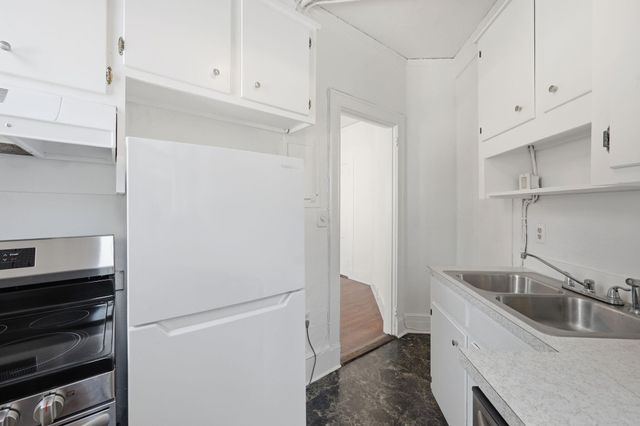 63 Rutledge Apt 26, Charleston, SC 29401