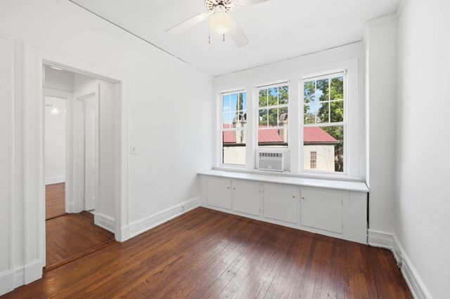 63 Rutledge Apt 26, Charleston, SC 29401