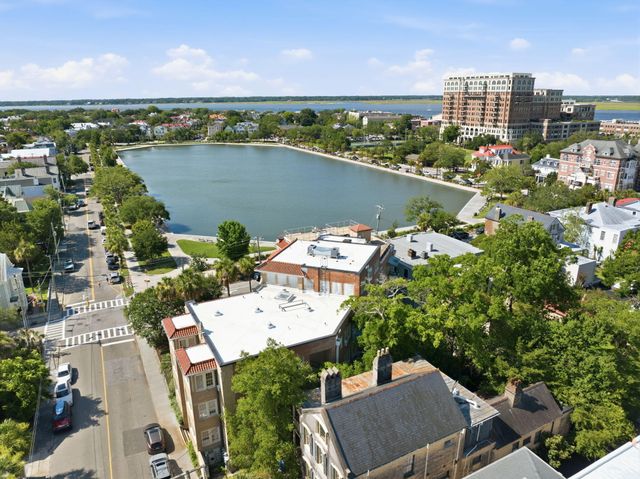 63 Rutledge Apt 26, Charleston, SC 29401