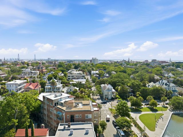 63 Rutledge Apt 26, Charleston, SC 29401