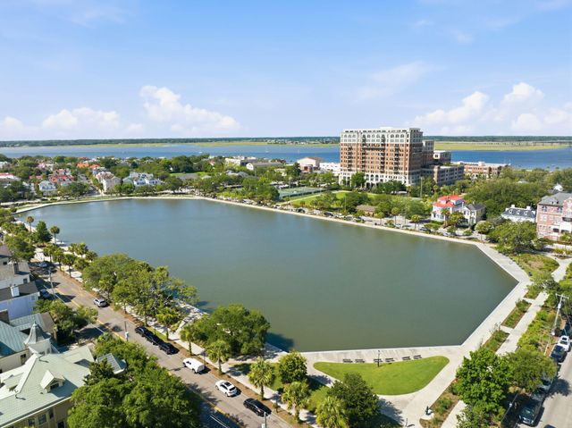 63 Rutledge Apt 26, Charleston, SC 29401