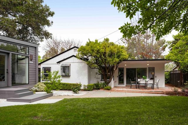 2819 Carson Street, Redwood City, CA 94061