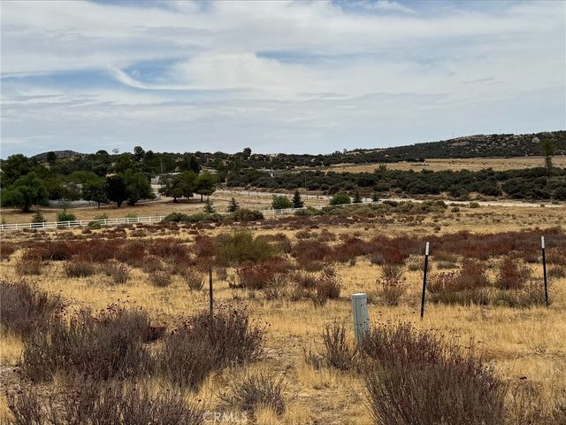 42890 tamatea, Anza, CA 92539