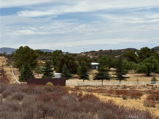 42890 tamatea, Anza, CA 92539