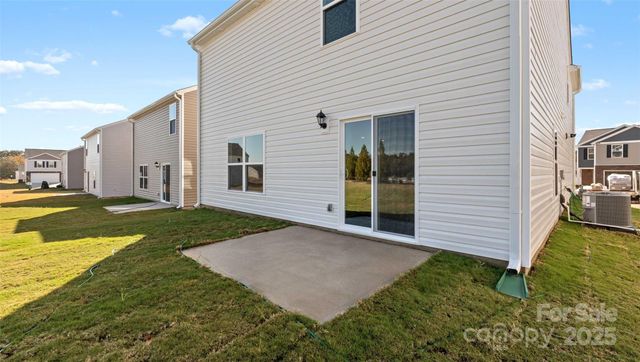 64 Providence Walk Drive, Hendersonville, NC 28792