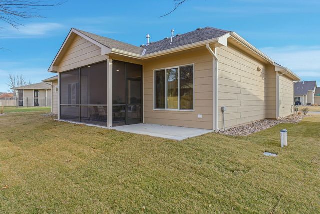 842 N Thornton Ct, Wichita, KS 67235