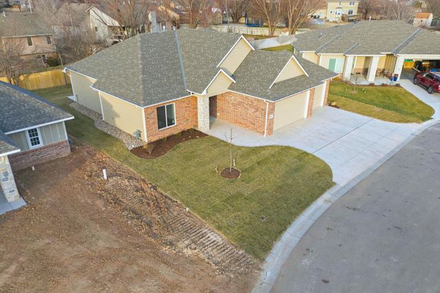 842 N Thornton Ct, Wichita, KS 67235