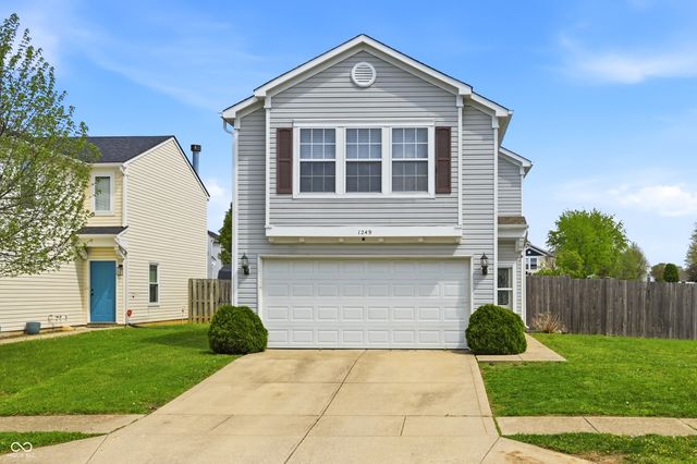 1249 Edgewater Drive, Greenwood, IN 46143